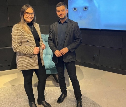 Dra. Ceres e Dr. Charles, veterinários fundadores do Império para Gatos, clínica exclusiva para felinos em Pelotas